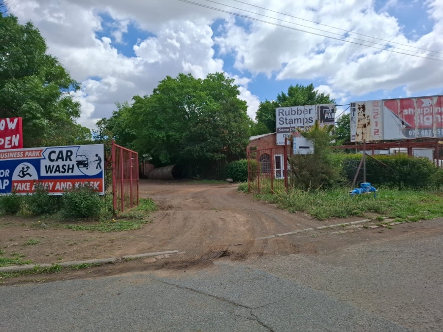 Commercial Property for Sale in Bayswater Free State